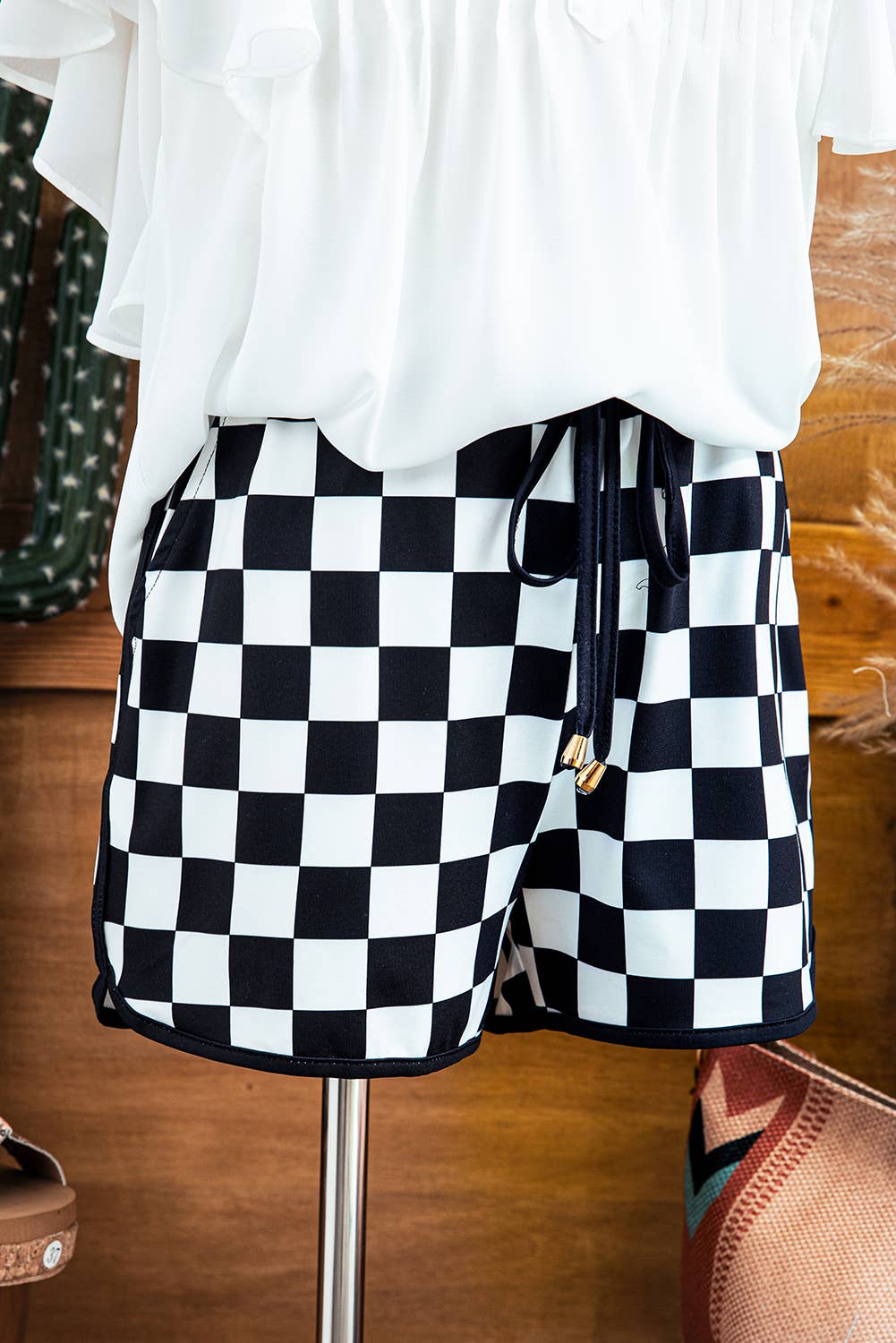 Checkered Drawstring Waist Casual Shorts