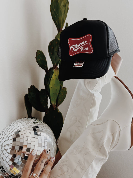 Mama Tried Trucker (red)