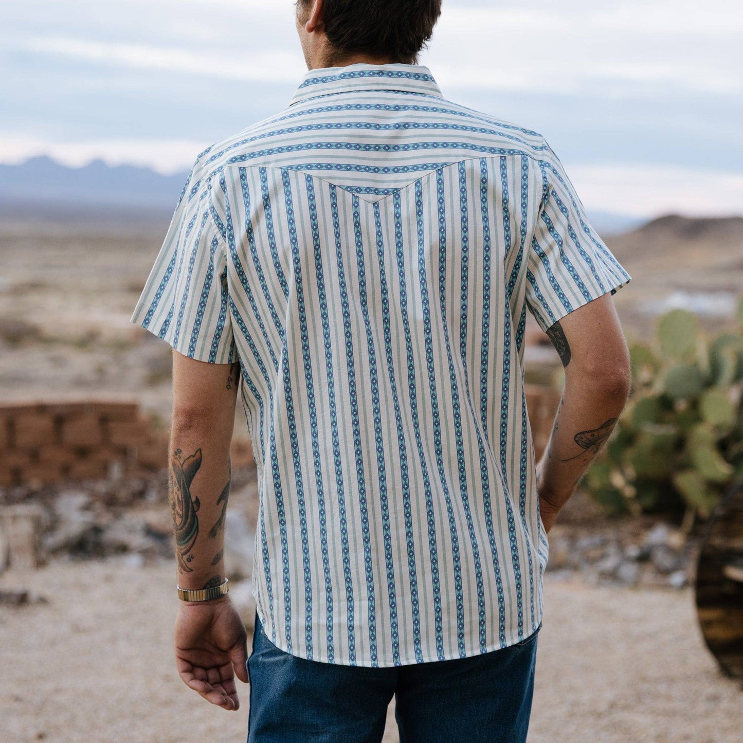 Sendero Provisions Company - Serape Pearl Snap Short Sleeve