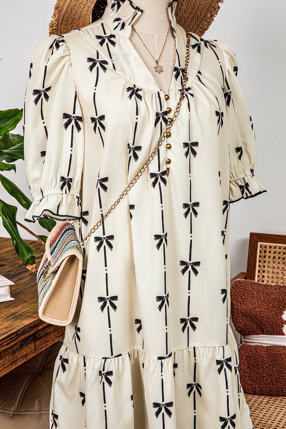  Bowknot Bubble Sleeve V Neck Mini Dress