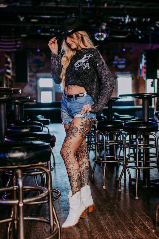 🐎 Acid washed Embroidery Bronco Studded Crop Sweatshirt