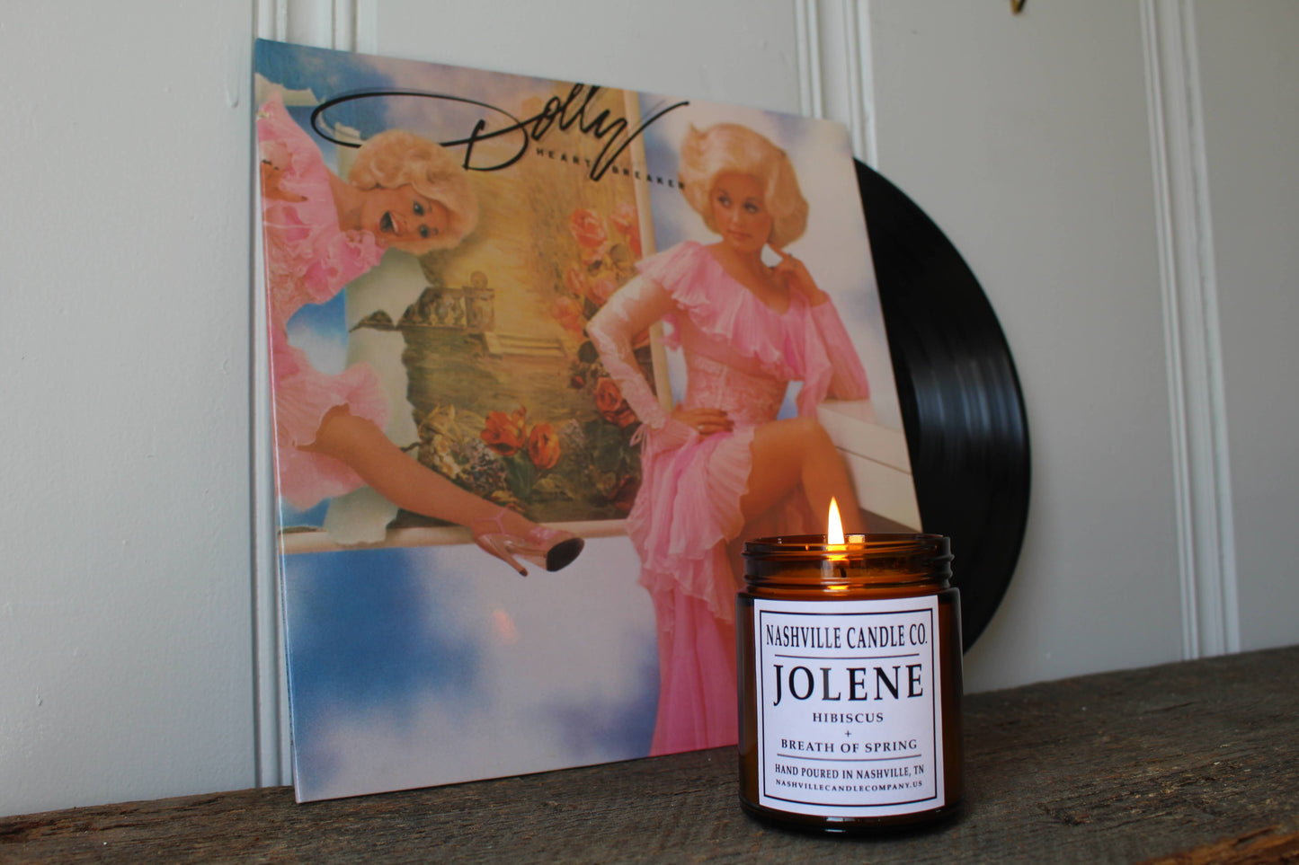 Nashville Candle Company - Jolene│Hibiscus + Breath of Spring