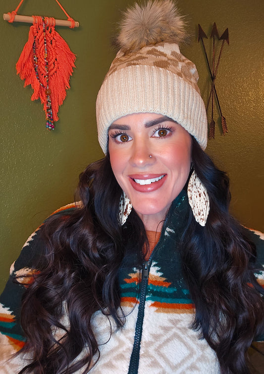 Leopard Pattern Knit Pom Pom Beanie